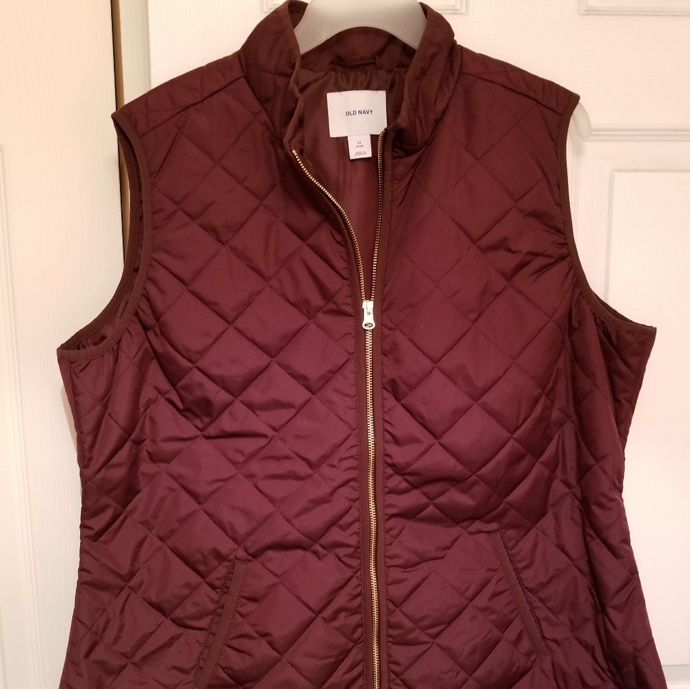 Old Navy Quilted Vest